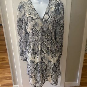 Lightweight Leith snake print dress